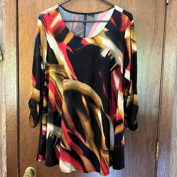 New Directions Pull-Over Top - Picture 1 of 4